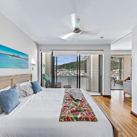 Апартаменты Seas The Day At The Marina Эйрли-Бич Экстерьер фото
